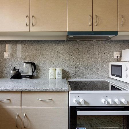 Bright And Spacious 2-Bedrooms Apartment In 雅典 外观 照片