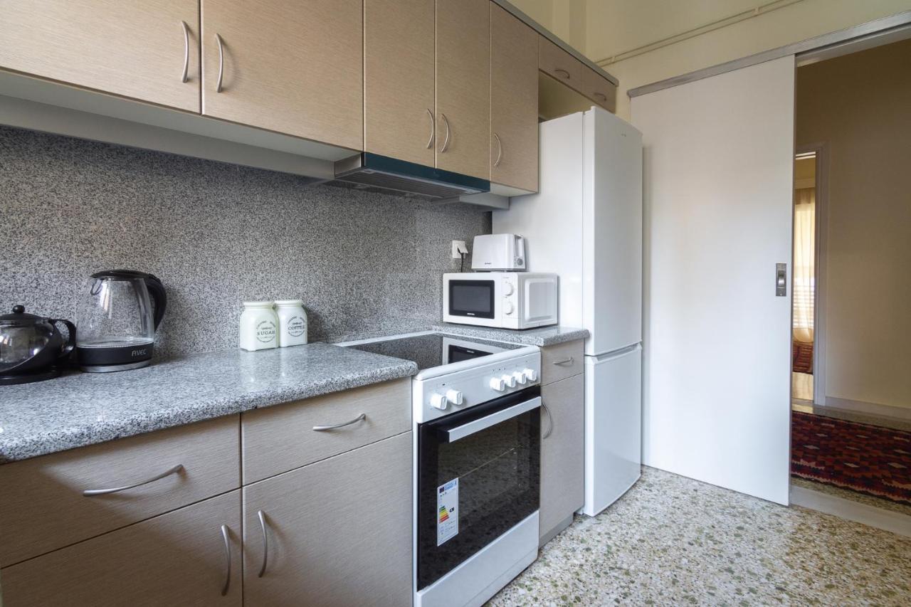 Bright And Spacious 2-Bedrooms Apartment In 雅典 外观 照片